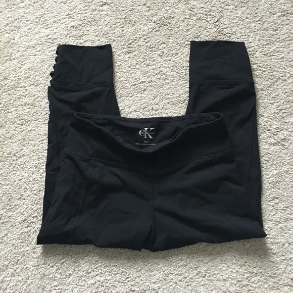 Calvin Klein Pants - Calvin Klein capris